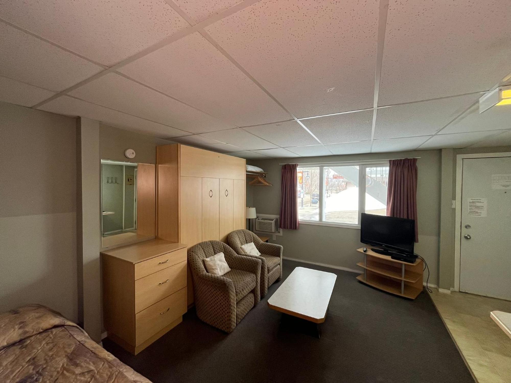 Raccoon Lodge Motel Sylvan Lake Cameră foto